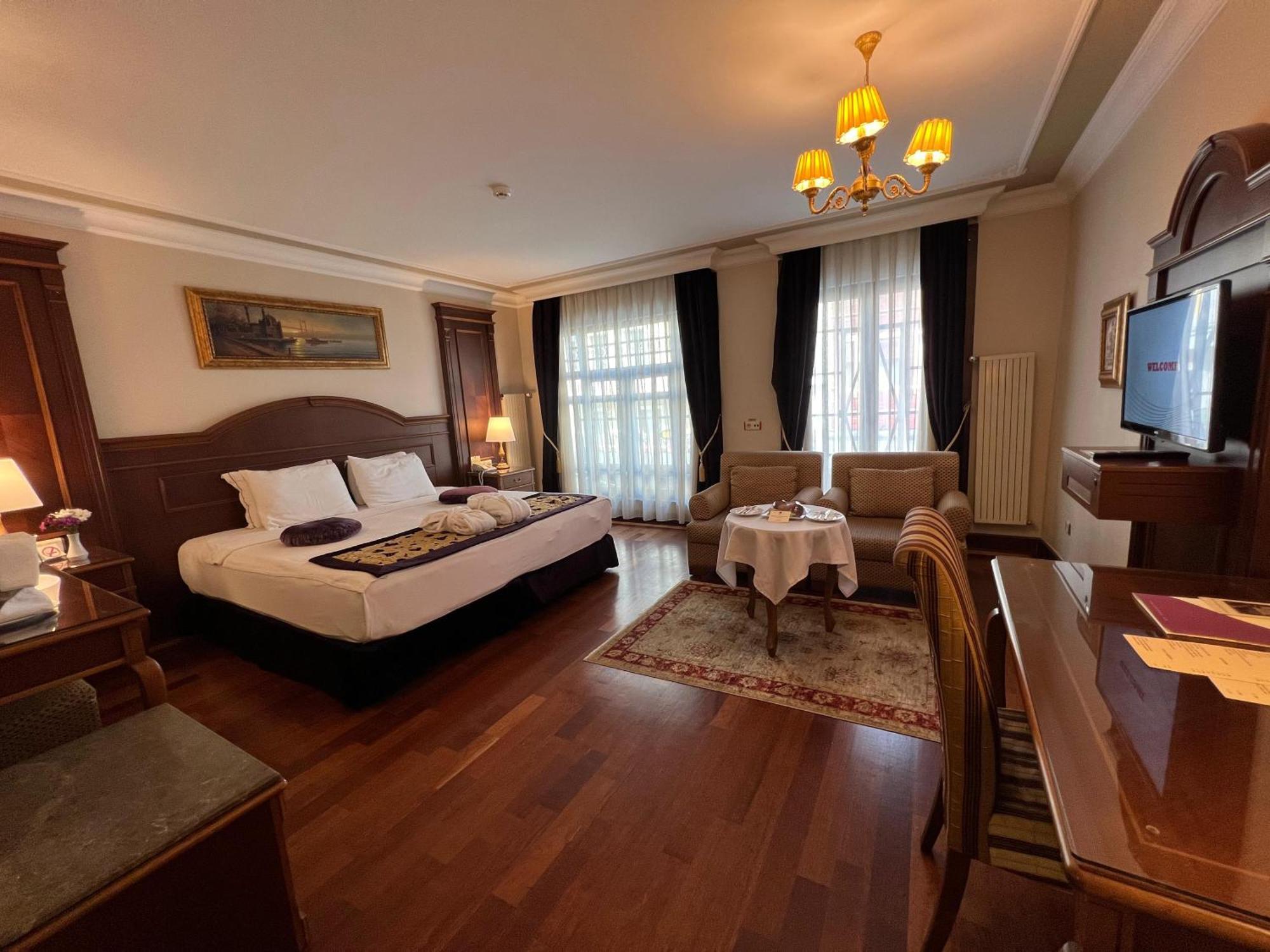 Otel Glk Premier Regency & 3*